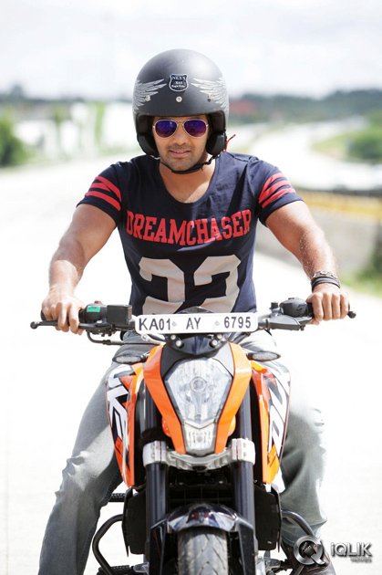 Bangalore-Days-Movie-Stills